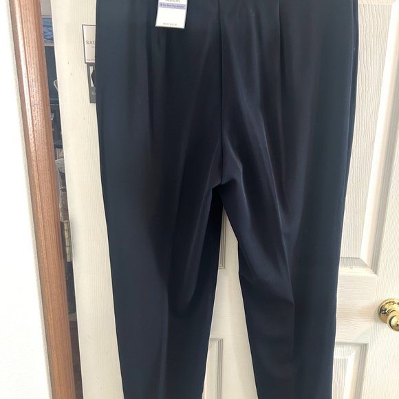 New with tags Womens 3 Piece Suit Sz 18 - Picture 13 of 13